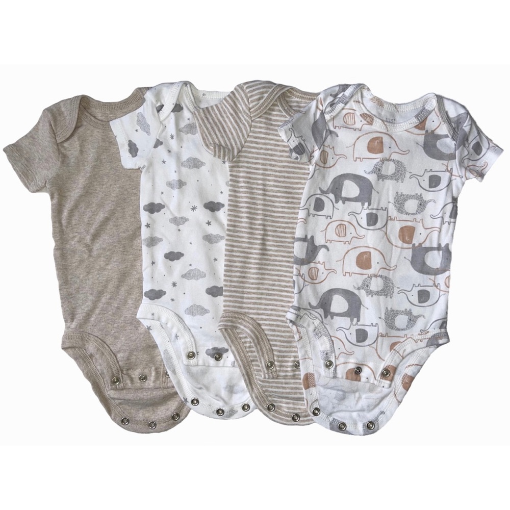 NWOT 3M Baby Onesies 🐘 ☁️
